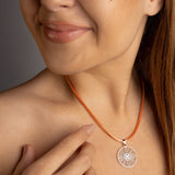 Seidenketten mit Silberverschluss bunt