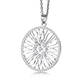 Anhänger - bright daylight